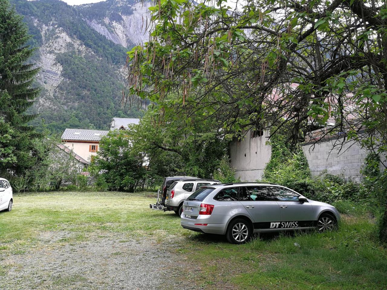 Sport'Hotel - Residence De Milan Le Bourg-d'Oisans Bagian luar foto